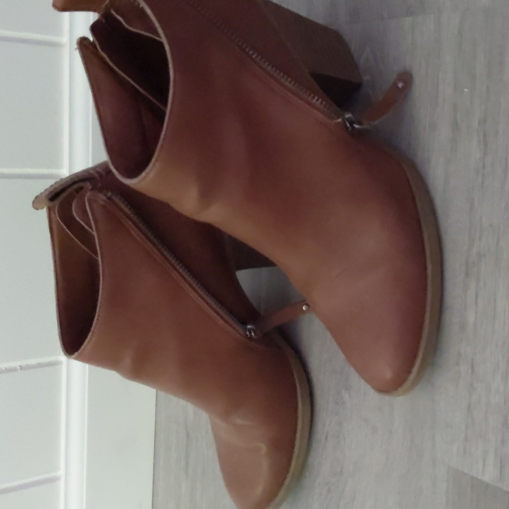 Dolce Vita cognac booties